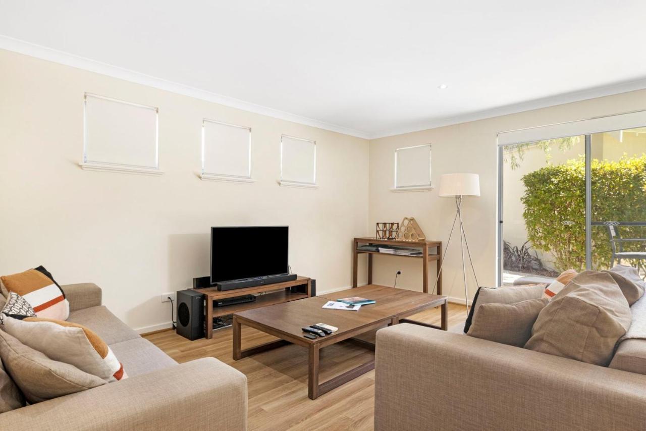Villa Tides At 65 Cape View Broadwater